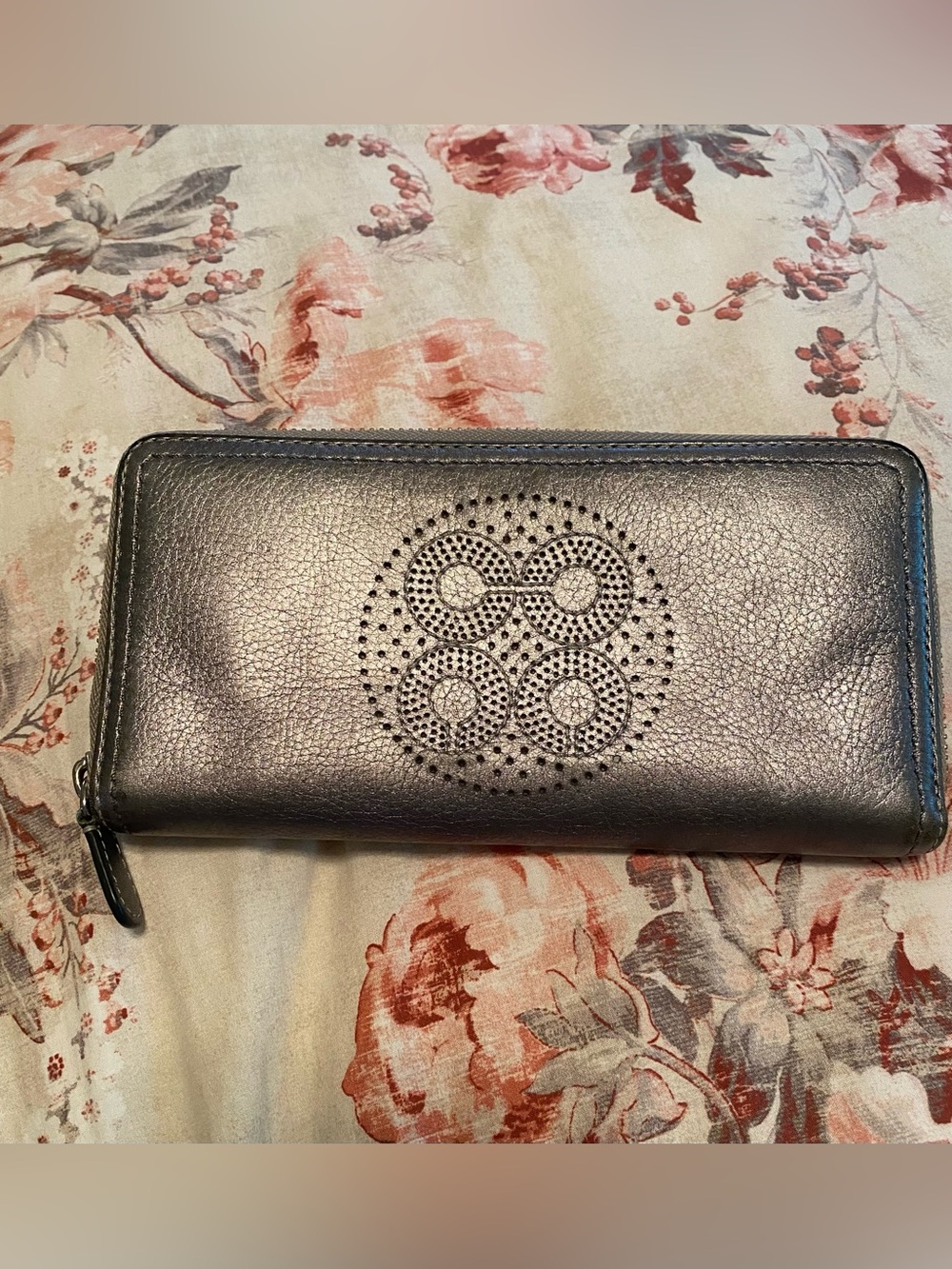 Coach Audrey Accordion Zip Wallet Metallic Silver